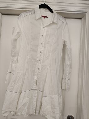 Marithe Francois Girbaud White Longline Button-Down Shirt
